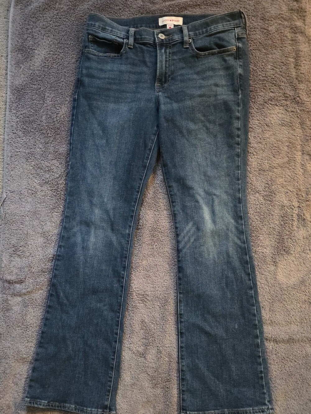 Lucky Brand Women's Medium-Dark Blue Flare Jeans